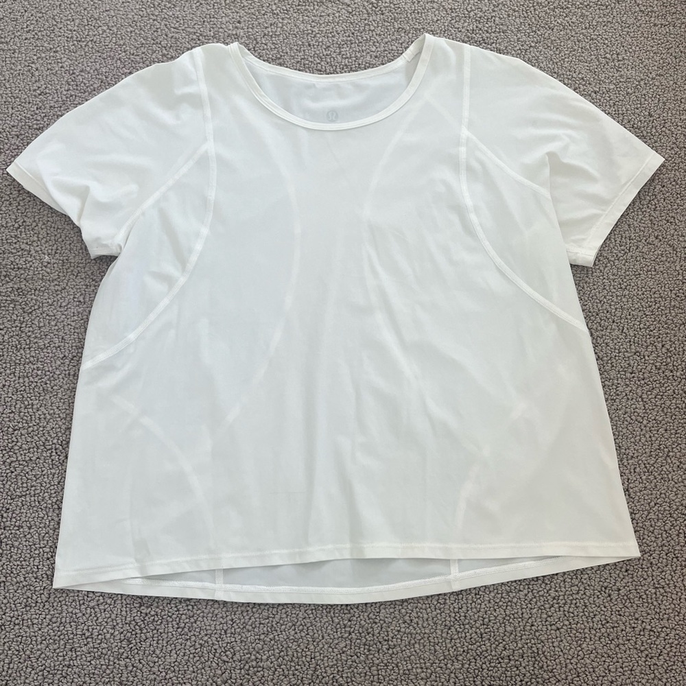 Lululemon Tee